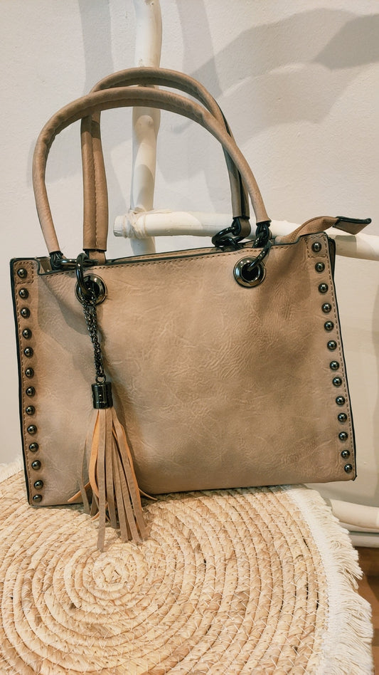 Bolso shopper Tachuelas color taupe